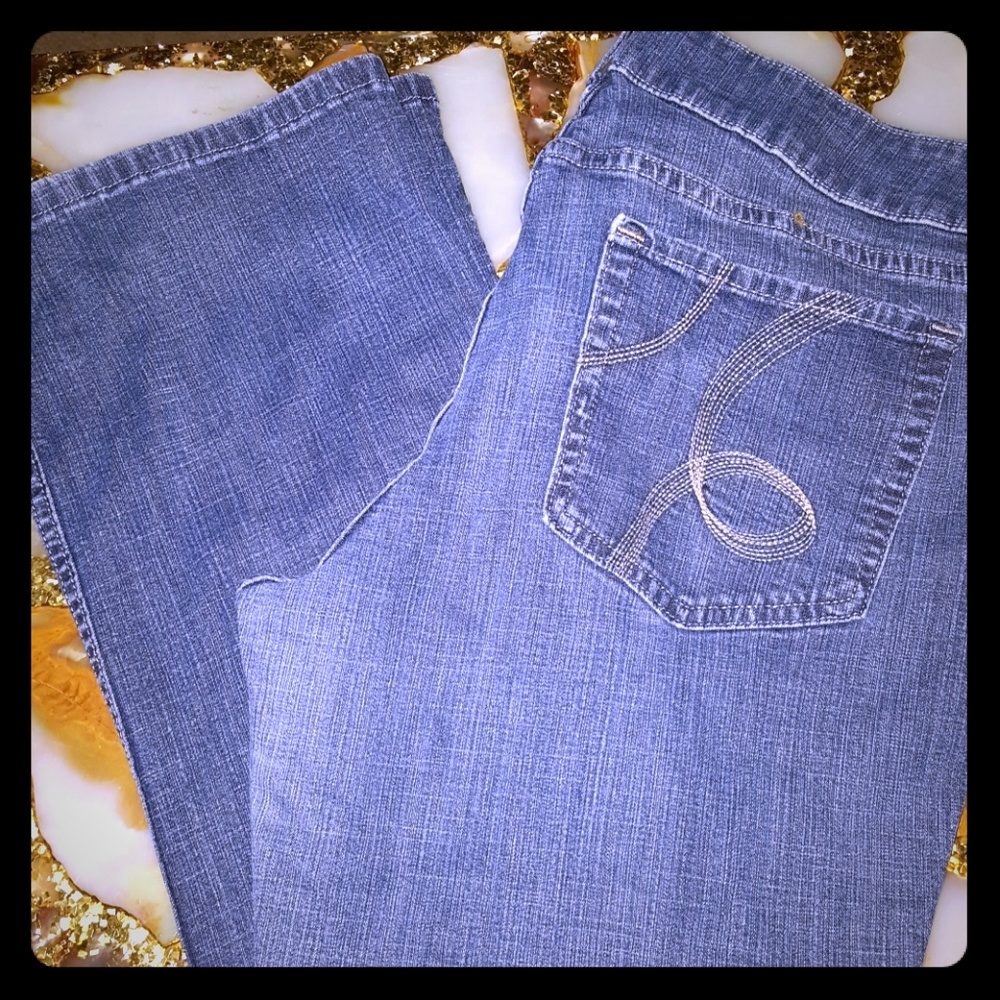 Riders by Lee Mid Rise Boot Cut